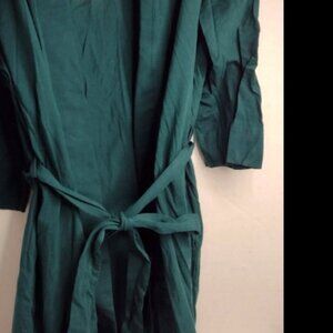 Sioro Women's Satin Night Bath Robe Green Emerald Size Medium NEW (C1)